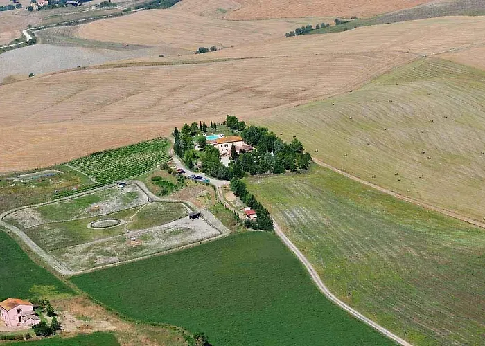 ベッド・アンド・ブレックファスト Il Canto Del Sole モンテローニ・ダルビア