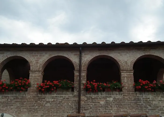 ベッド・アンド・ブレックファスト Il Canto Del Sole モンテローニ・ダルビア